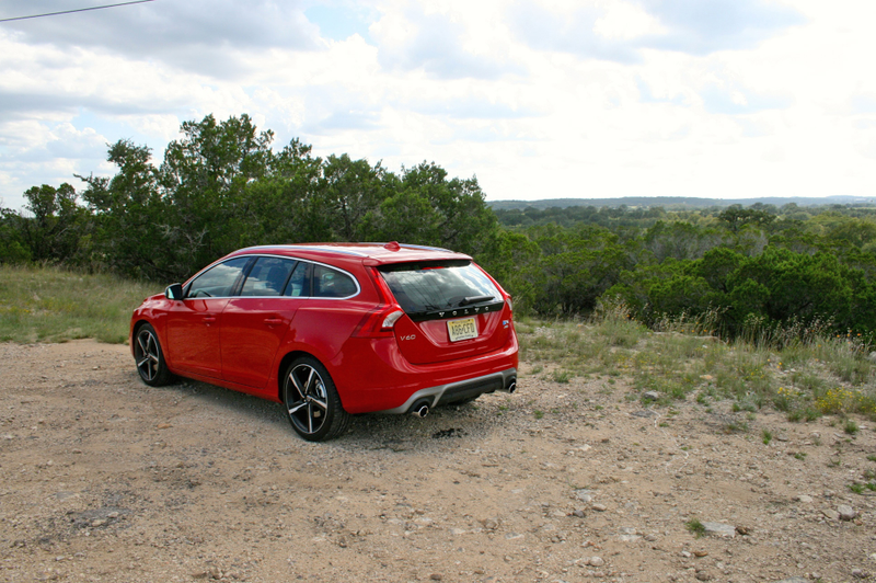 Illustration for article titled 2015 Volvo V60 T6 R-Design: The Jalopnik Review
